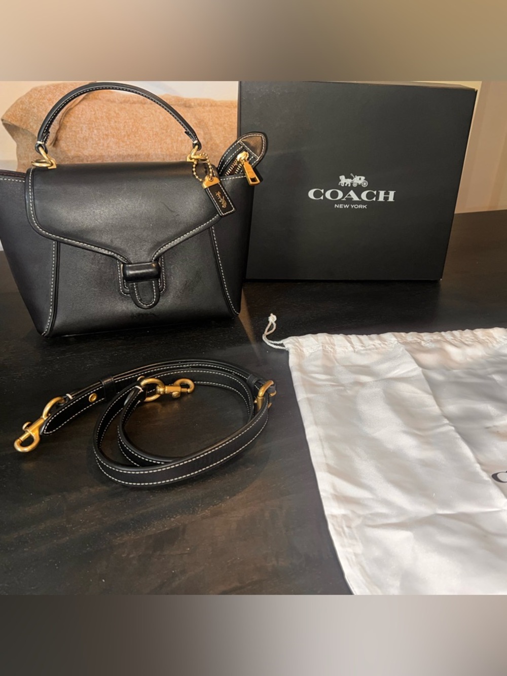Coach Courier Carryall Leather Tote Bag Black Gold Hardware Crossbody - Picture 3 of 11